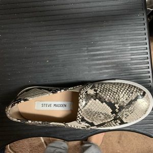 Steve Madden snakeskin slip on shoes